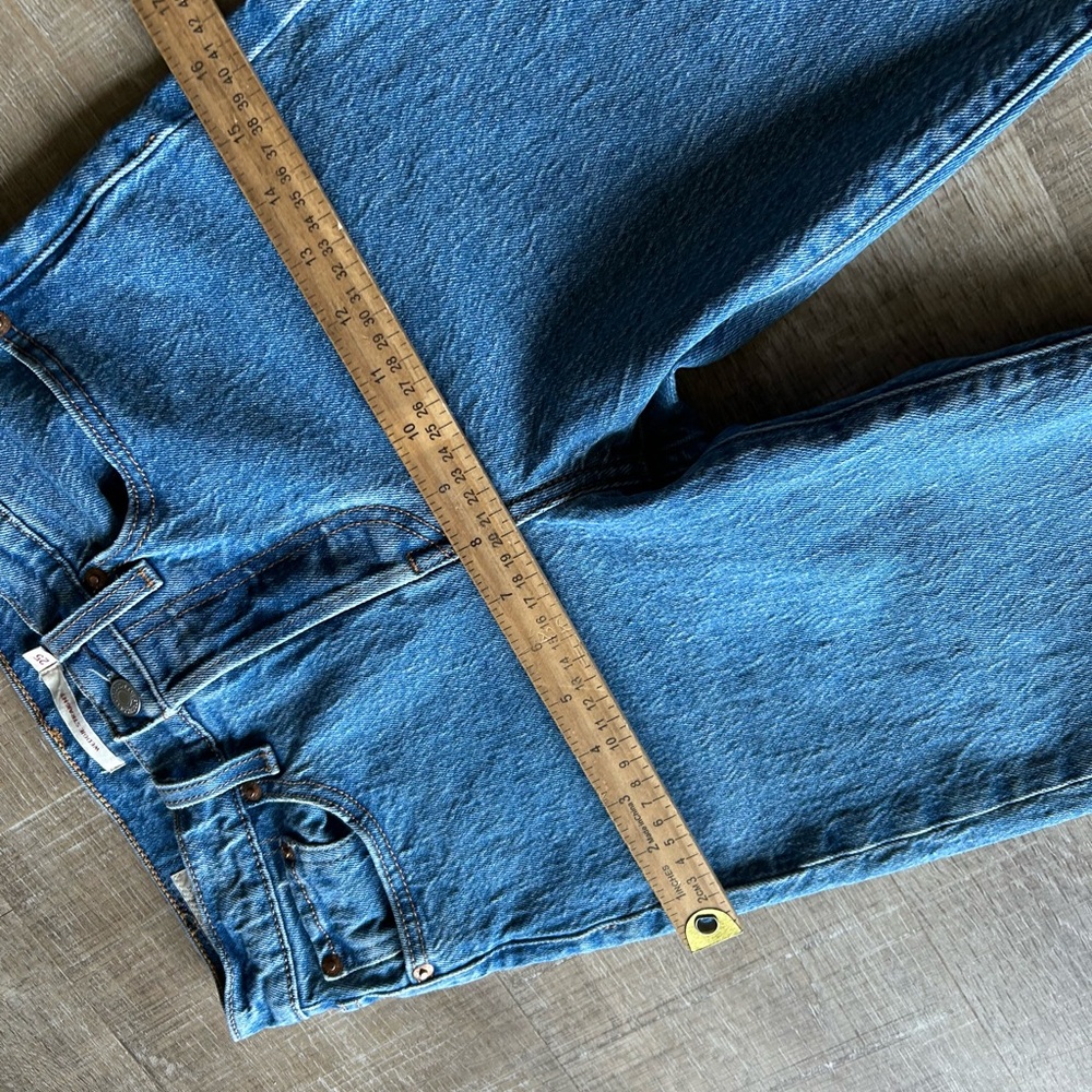 Levi's High Rise Blue Jeans - Picture 10 of 15